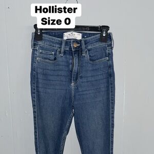 Hollister High Rise Blue Jeans